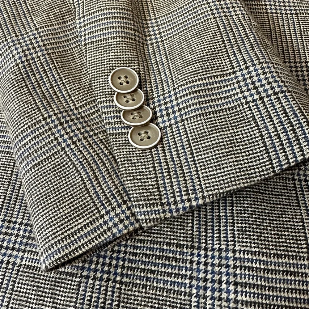 Tommy Hilfiger Men’s Plaid Blazer Jacket Tan R42
